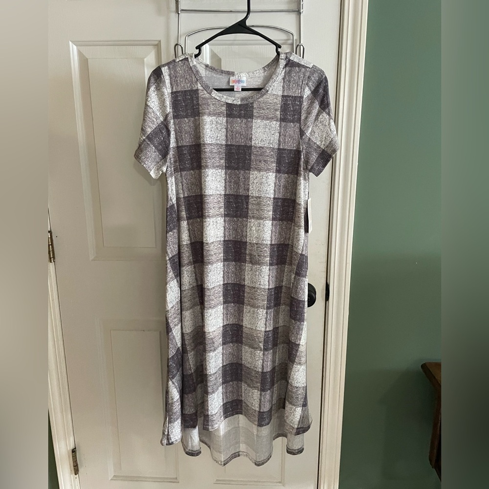 Lularoe small Carly. NWT